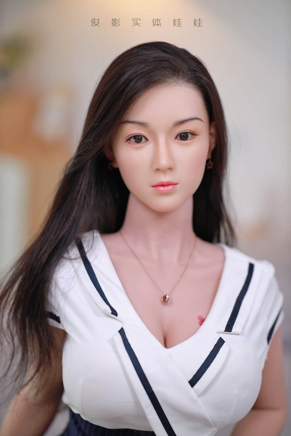 166cm Silicone head with Implanted hair Quintina